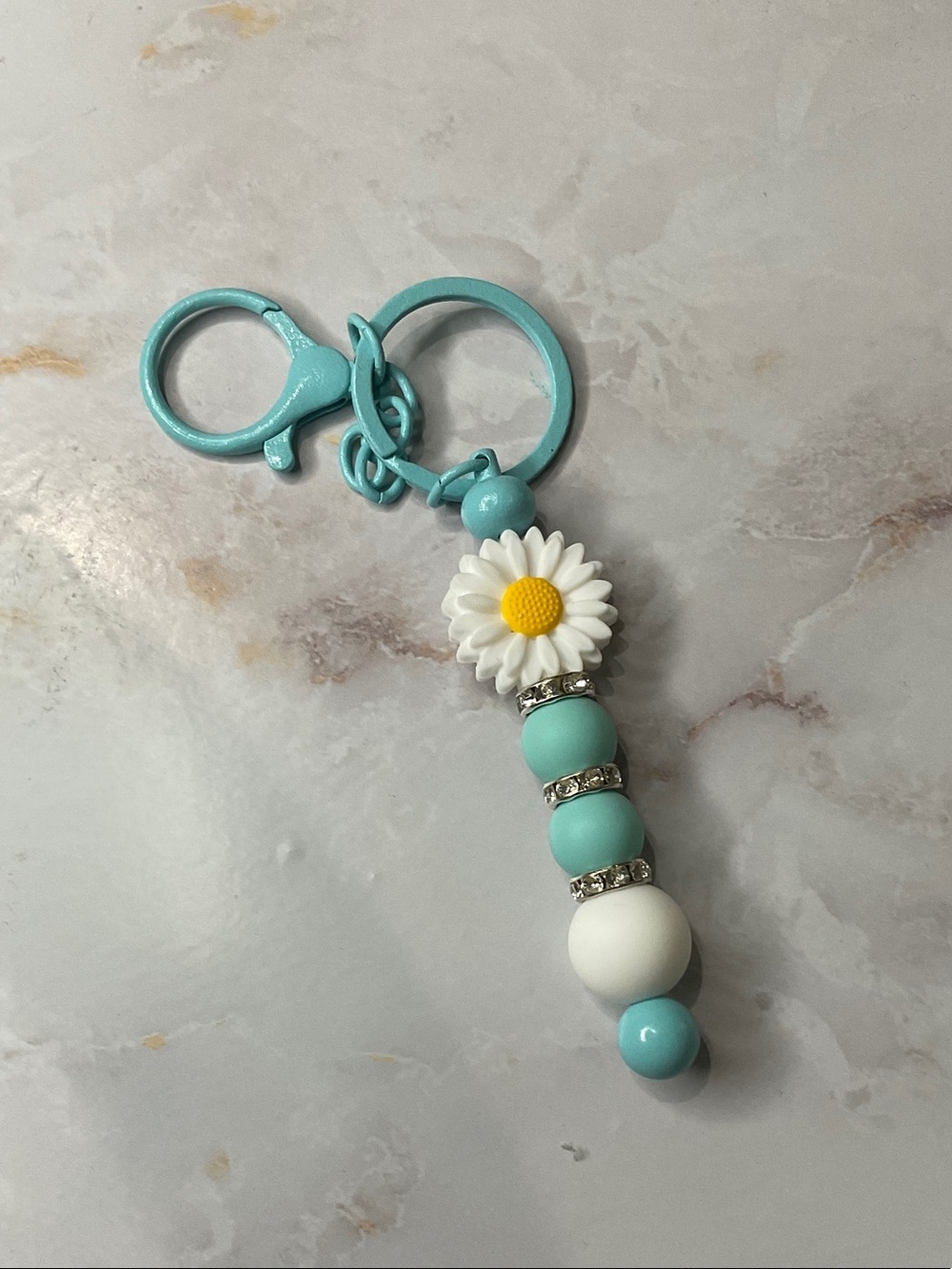Hand Crafted Turquoise Daisy Bead Keychain